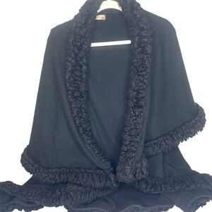 Janice One Size Black Poncho